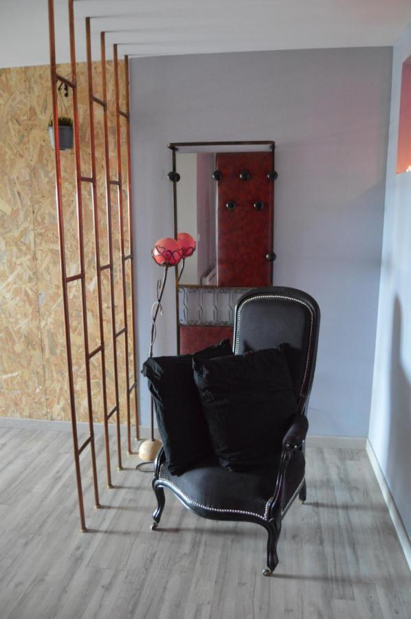 Nuit Insolite-Room Love Saint-Germain  Exteriör bild
